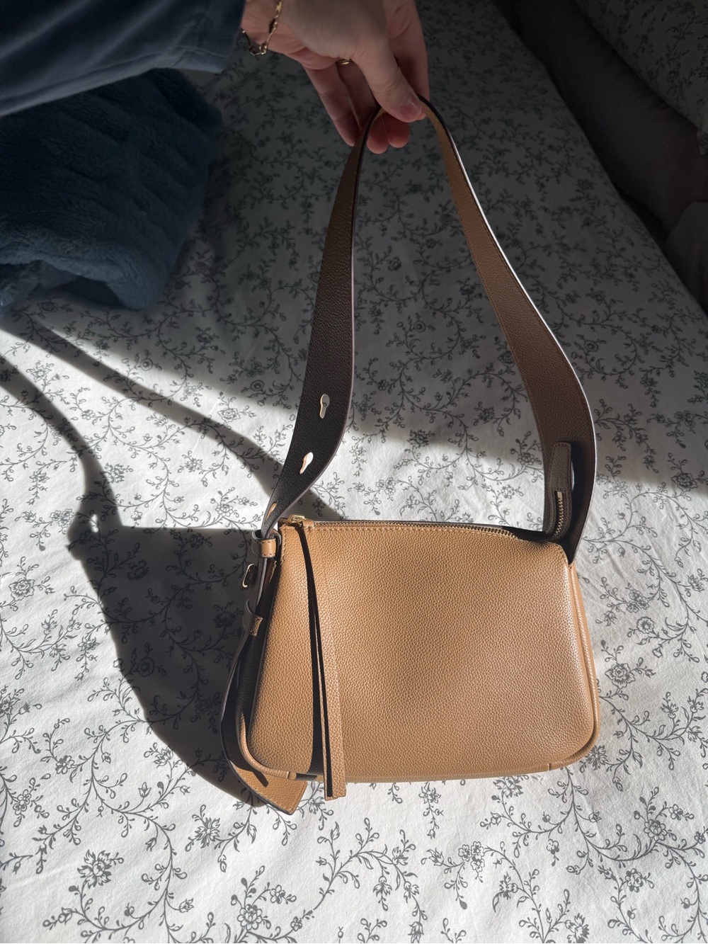 Romy Tory Burch Shoulder Bag in Tiramisu